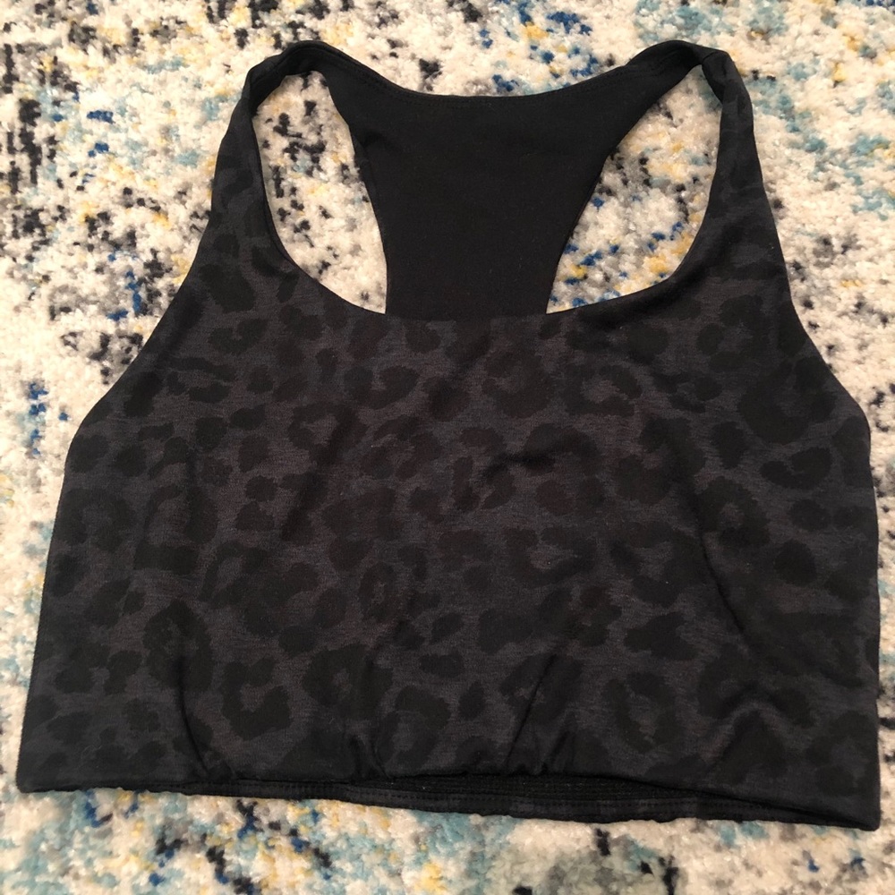 Four Athletics Leopard Set